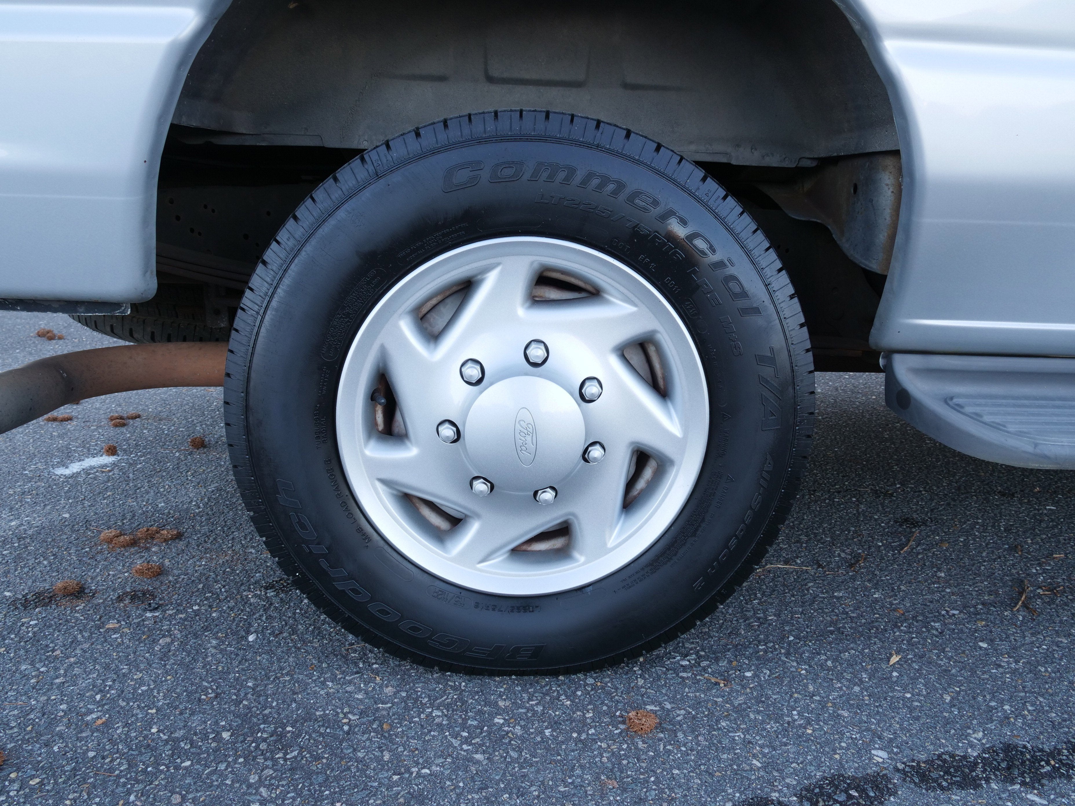 2007 Ford Econoline Wagon Base