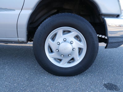 2009 Ford Econoline Wagon Base