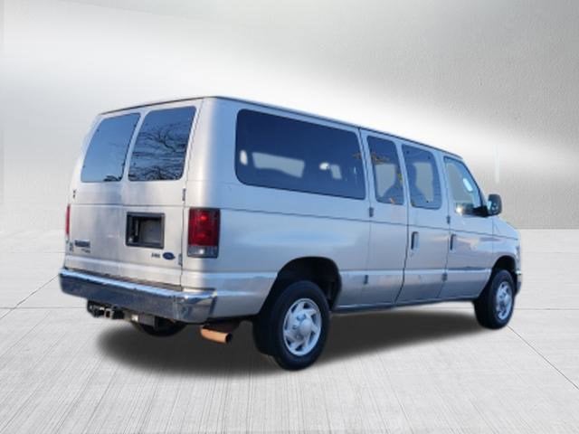 2009 Ford Econoline Wagon Base