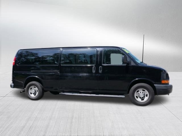 2016 Chevrolet Express Passenger LS