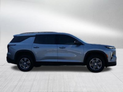 2025 Chevrolet Traverse FWD LT