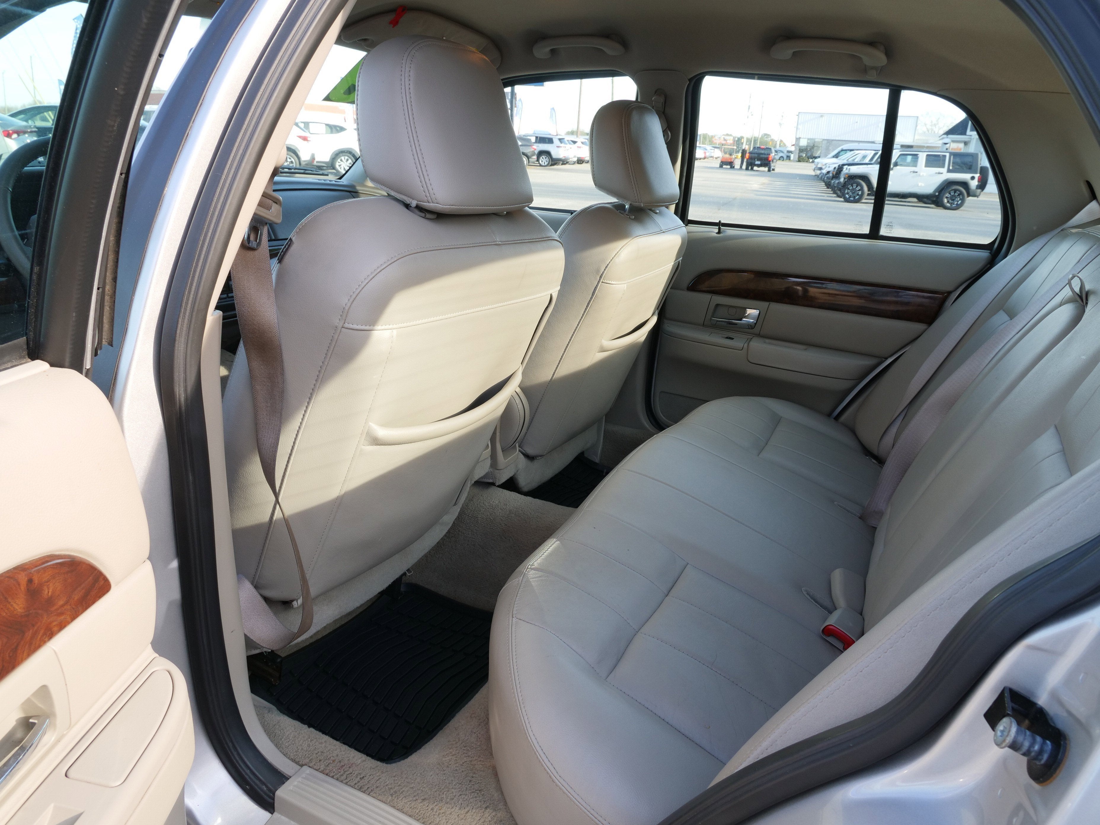 2009 Mercury Grand Marquis LS