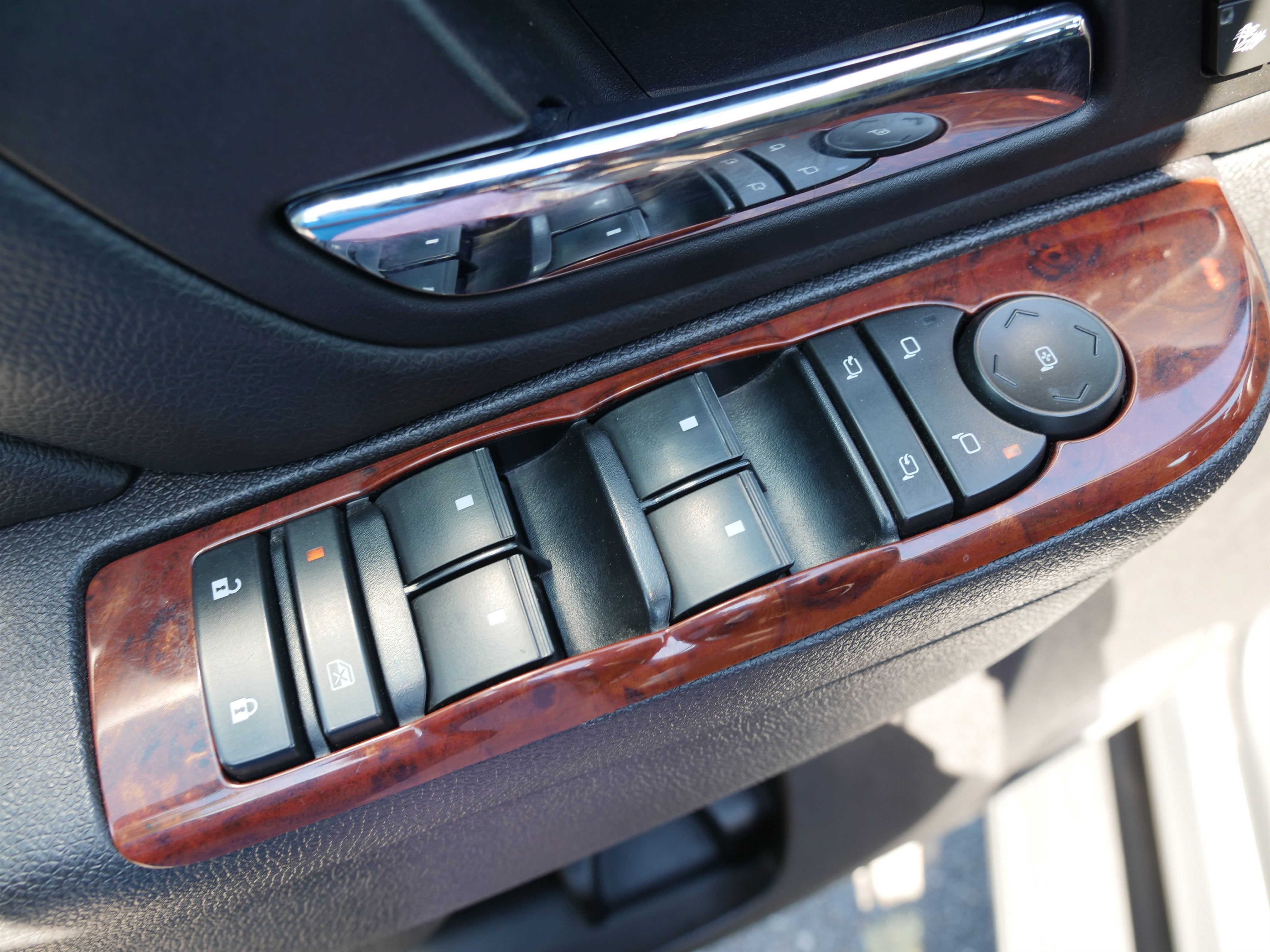 2013 Chevrolet Avalanche LTZ