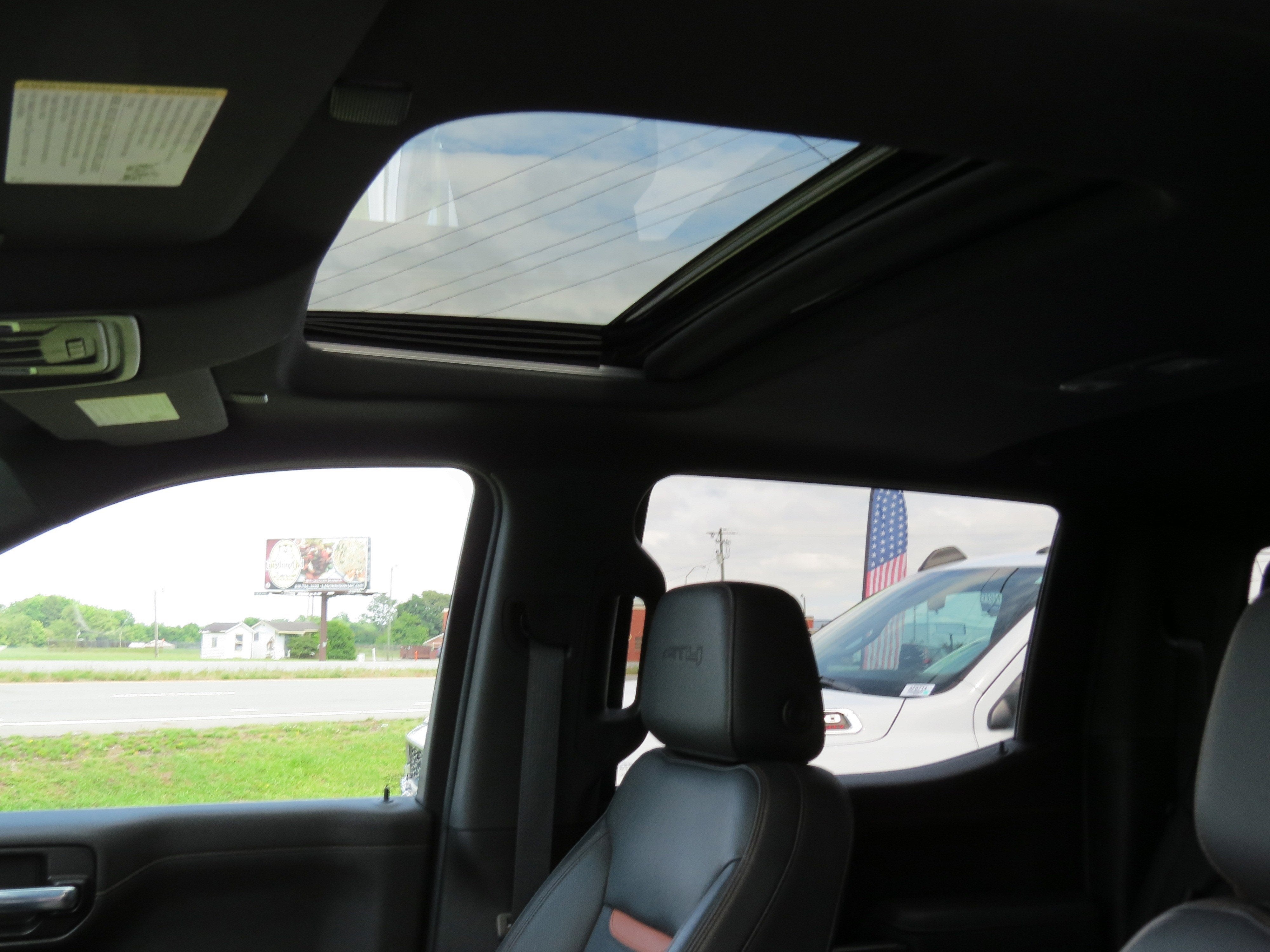 2021 GMC Sierra 1500 AT4