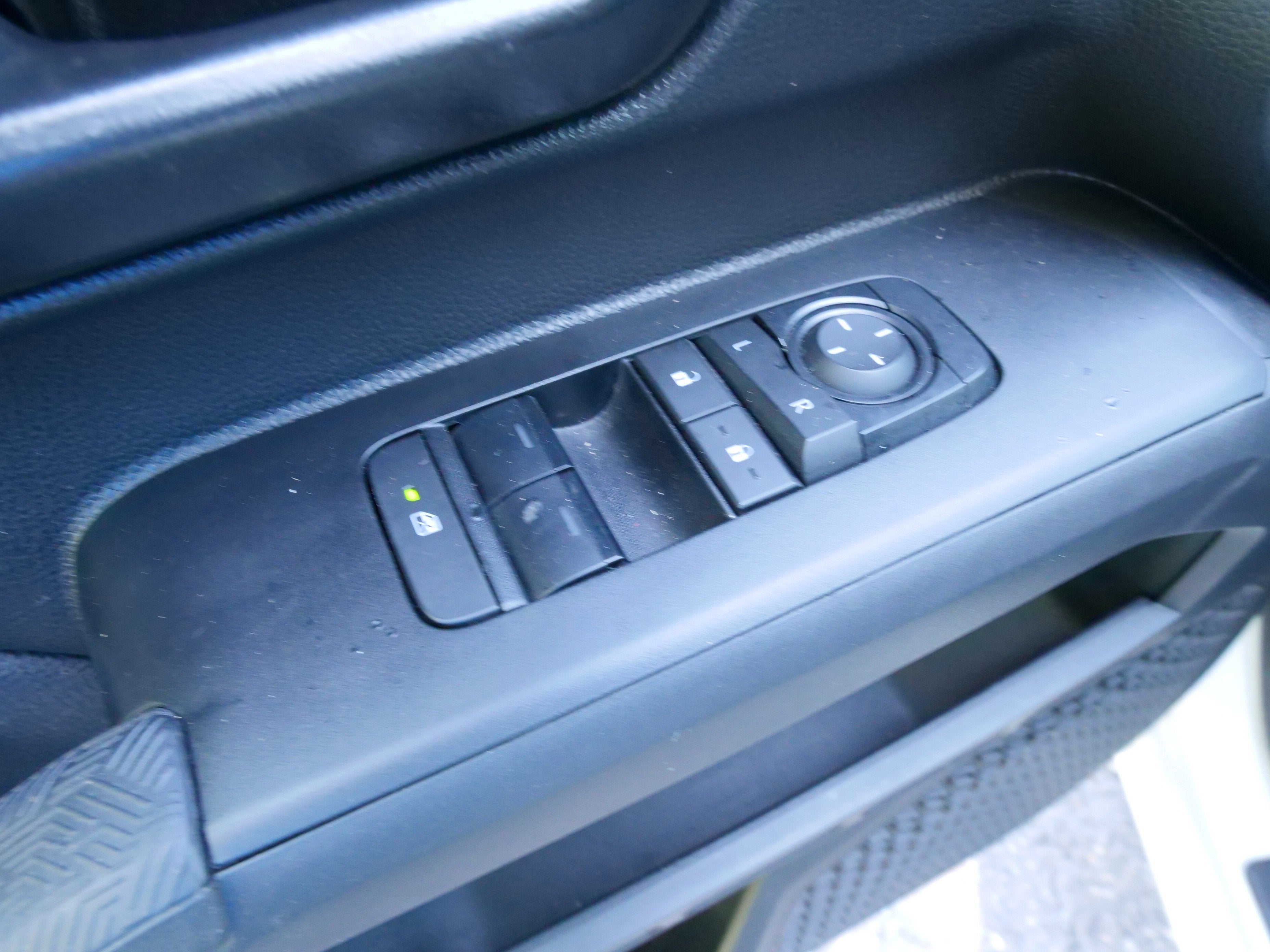 2025 Toyota Tacoma 2WD SR