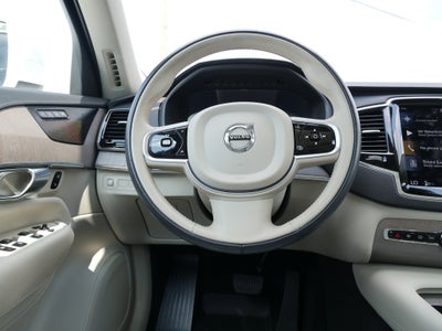 2022 Volvo XC90 Recharge Plug-In Hybrid Inscription