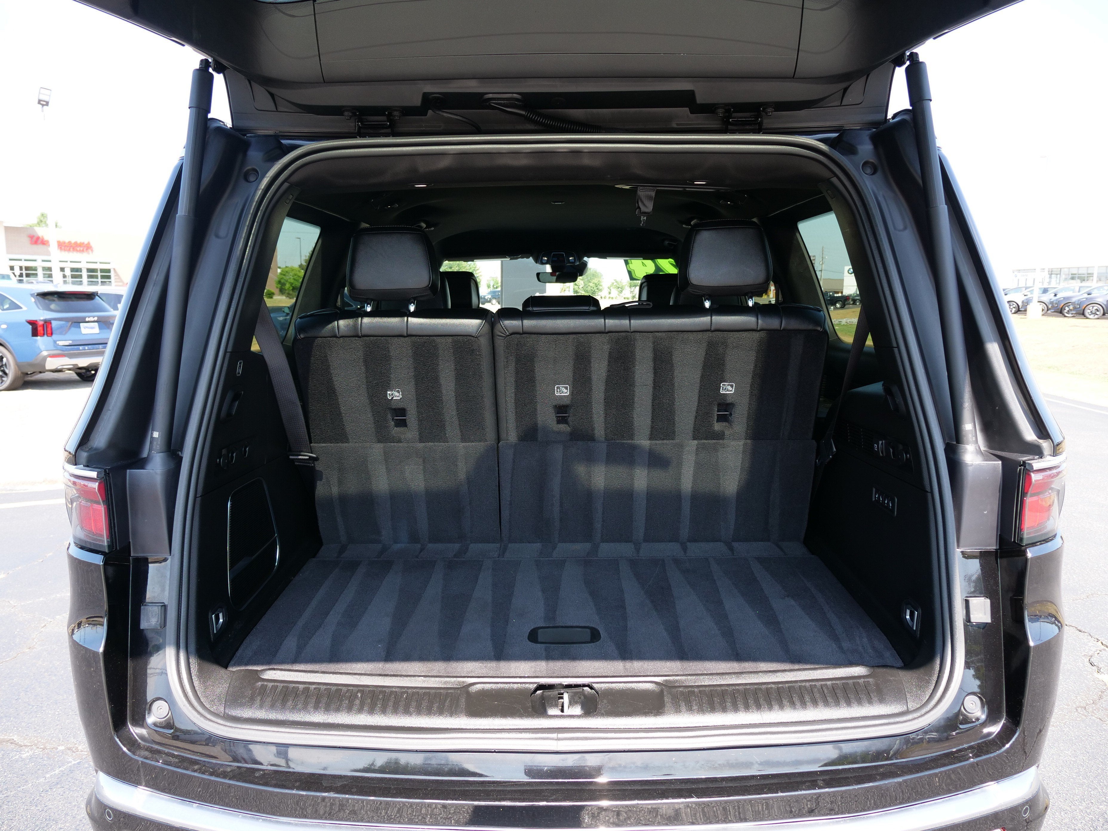 2024 Jeep Wagoneer Series II