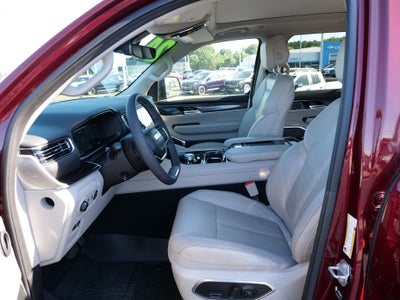 2024 Jeep Wagoneer Base