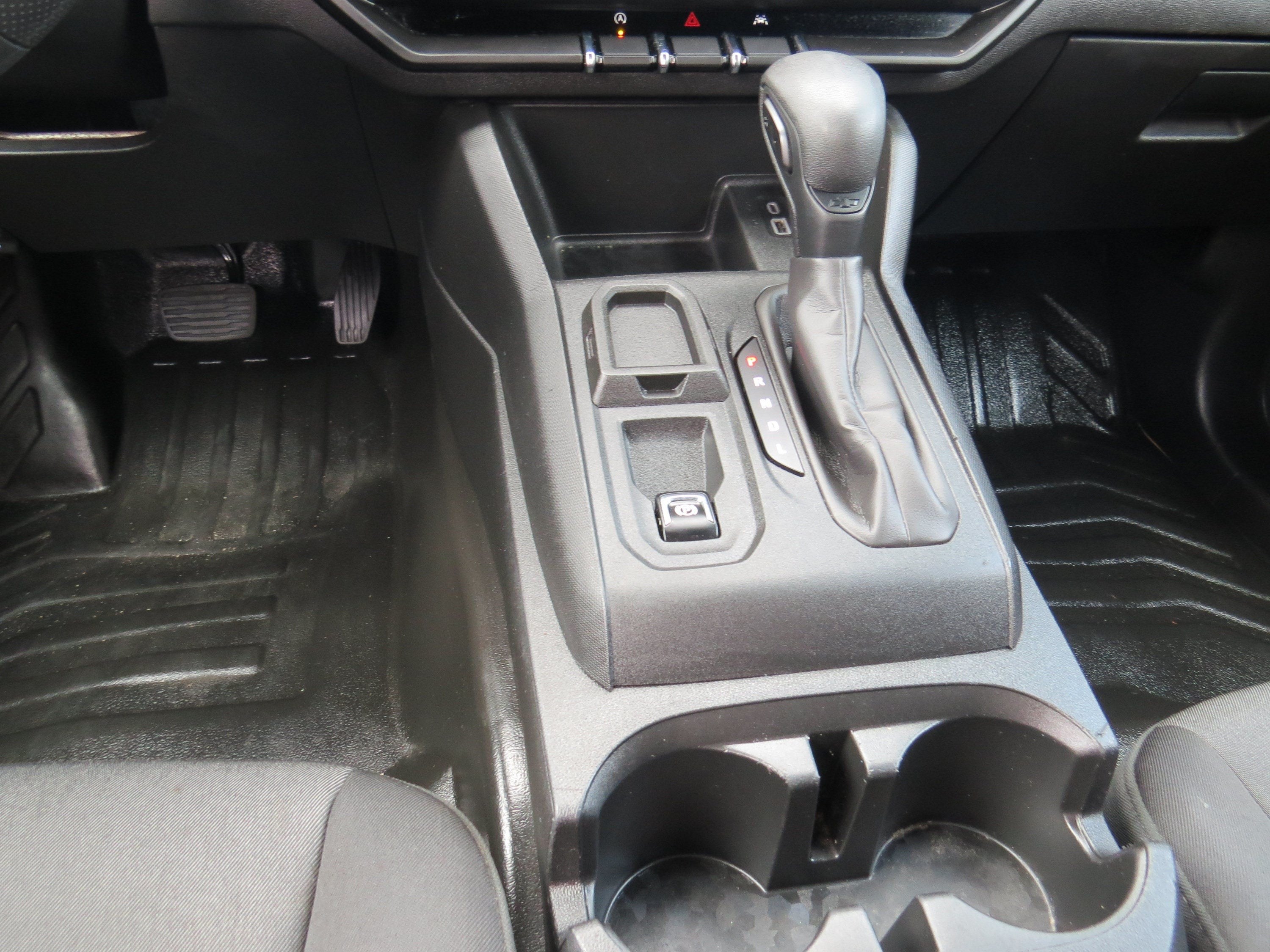 2023 Chevrolet Colorado WT