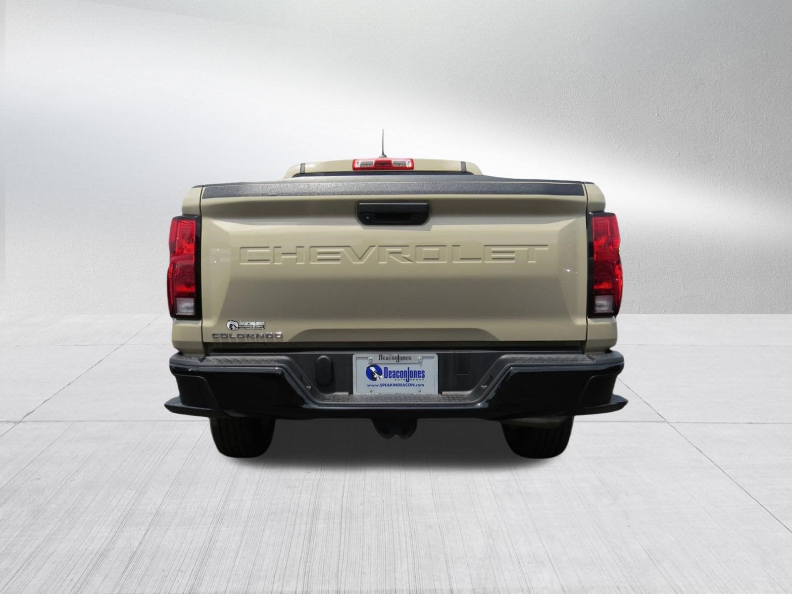 2023 Chevrolet Colorado WT