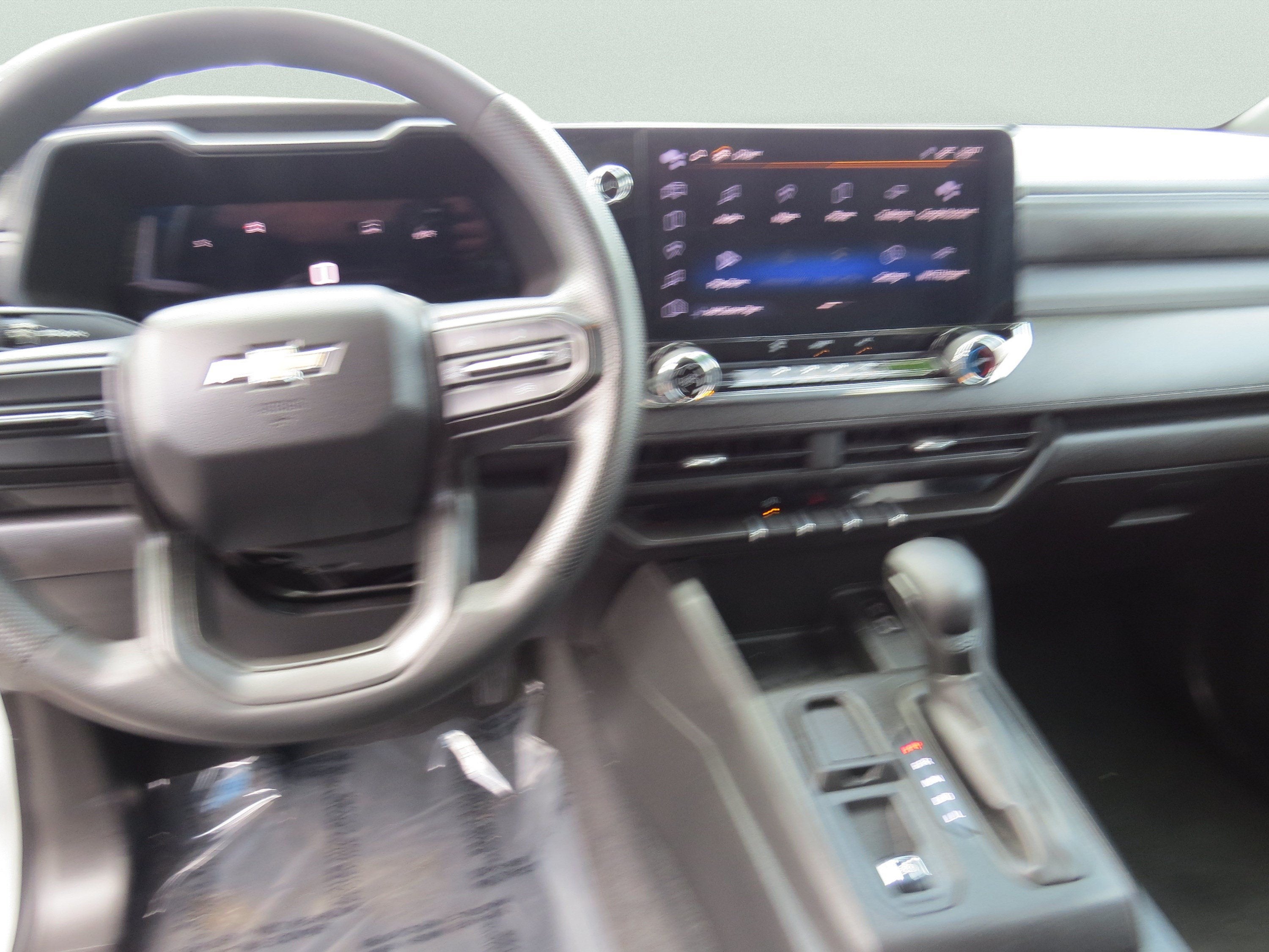2023 Chevrolet Colorado WT
