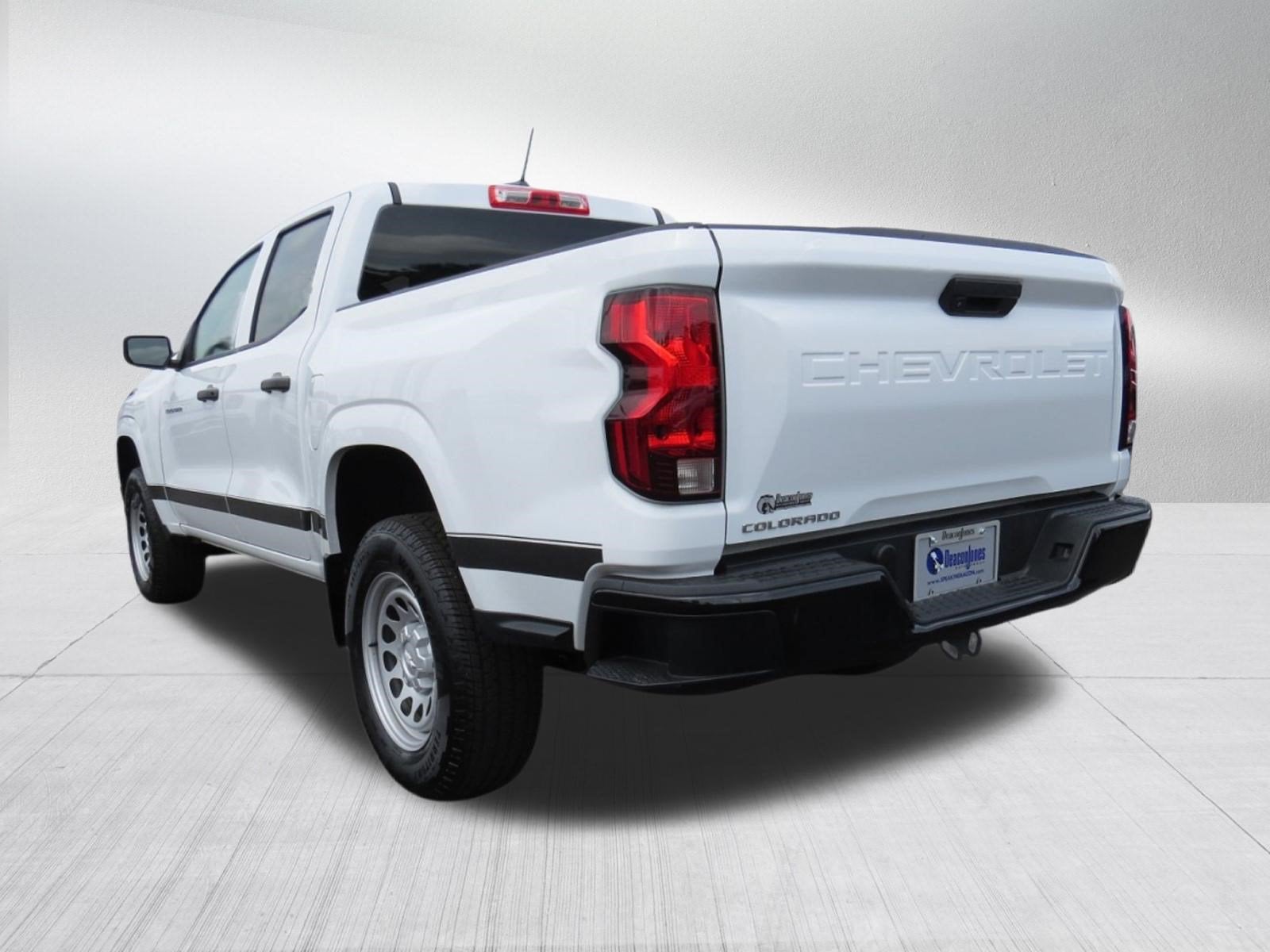 2023 Chevrolet Colorado WT