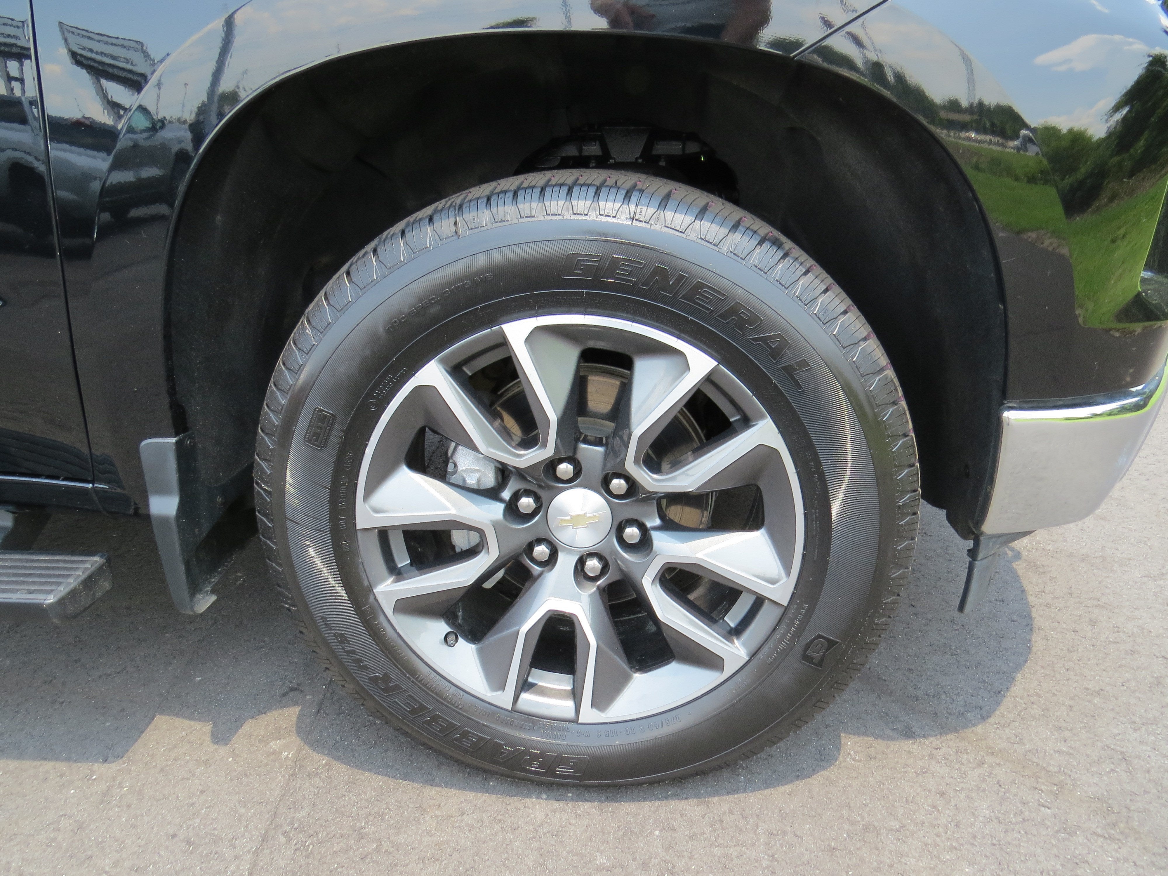 2023 Chevrolet Silverado 1500 LT (2FL)