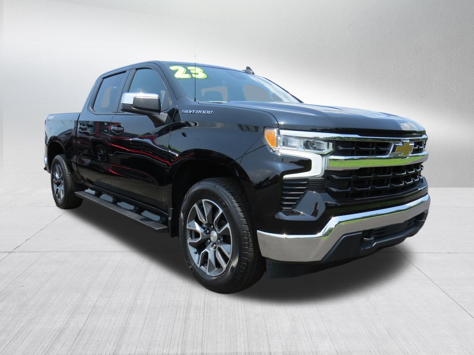 2023 Chevrolet Silverado 1500 LT (2FL)