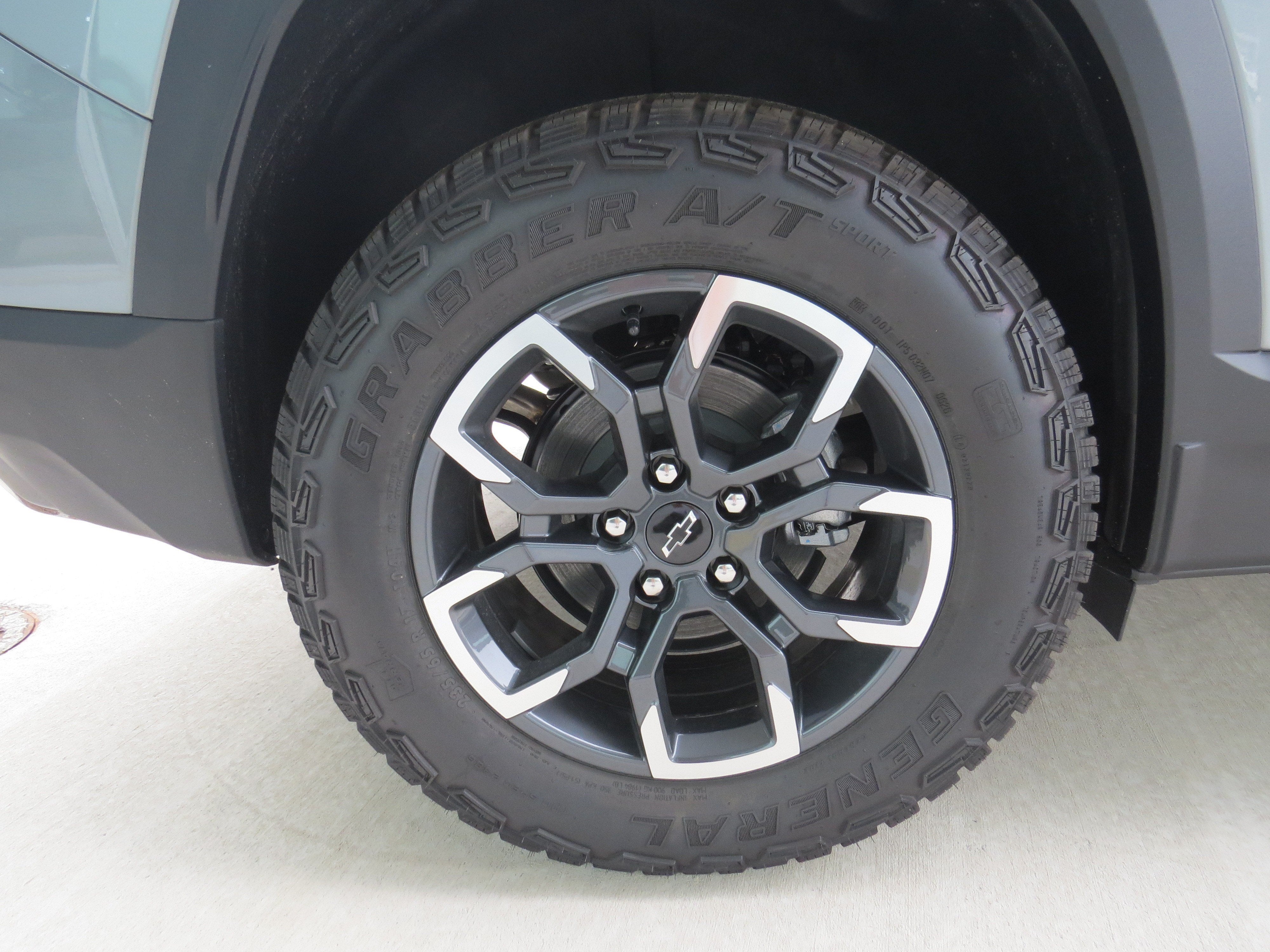 2027 Chevrolet Equinox ACTIV