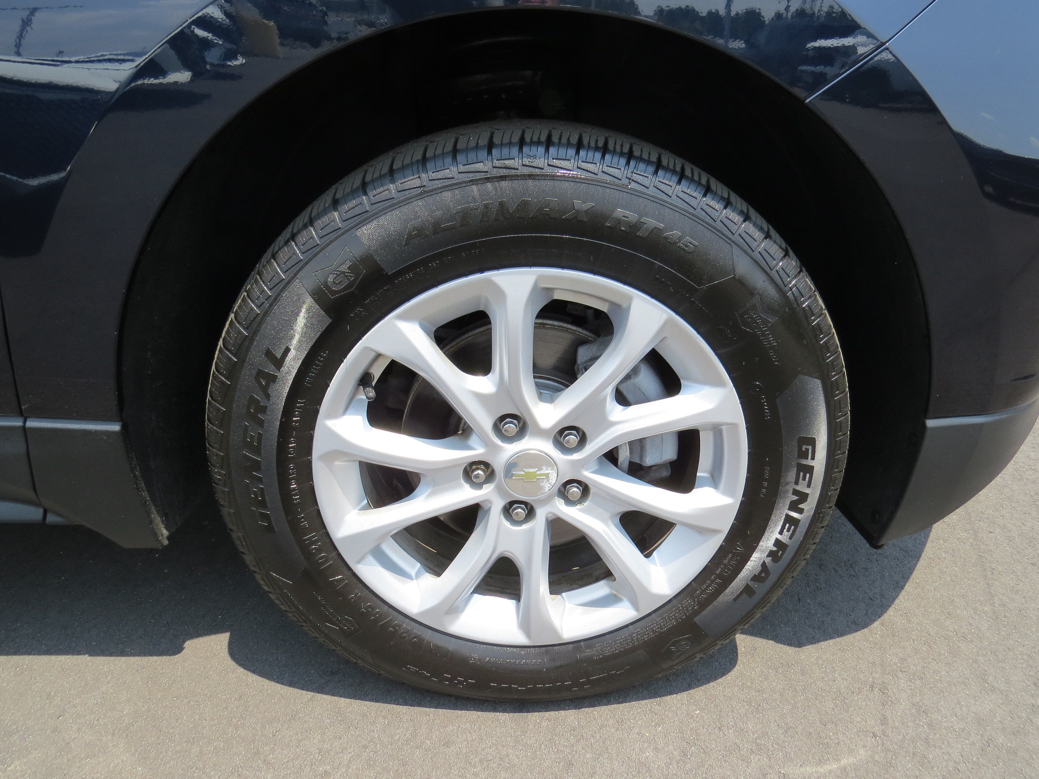2020 Chevrolet Equinox LS