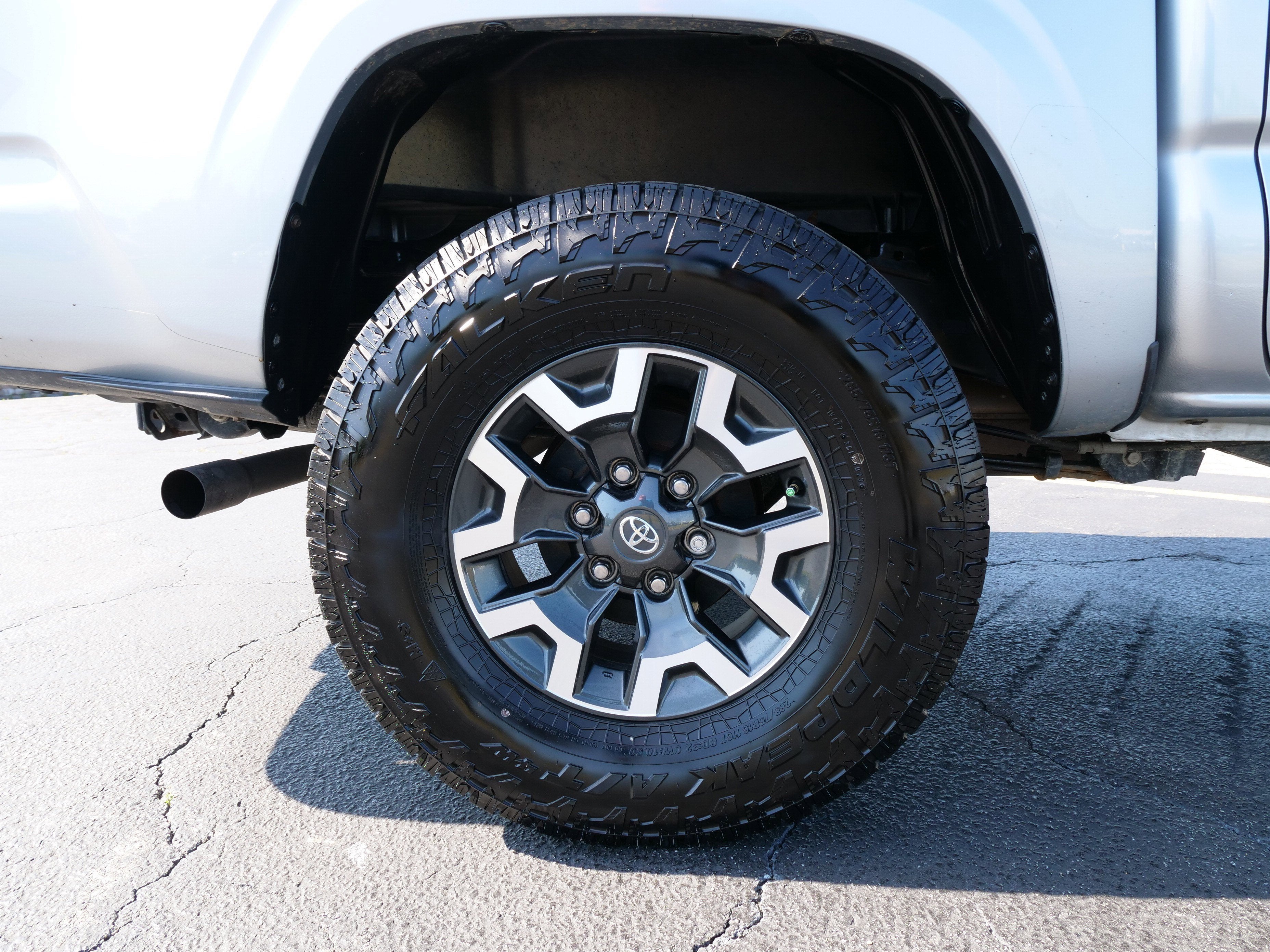 2022 Toyota Tacoma 4WD SR