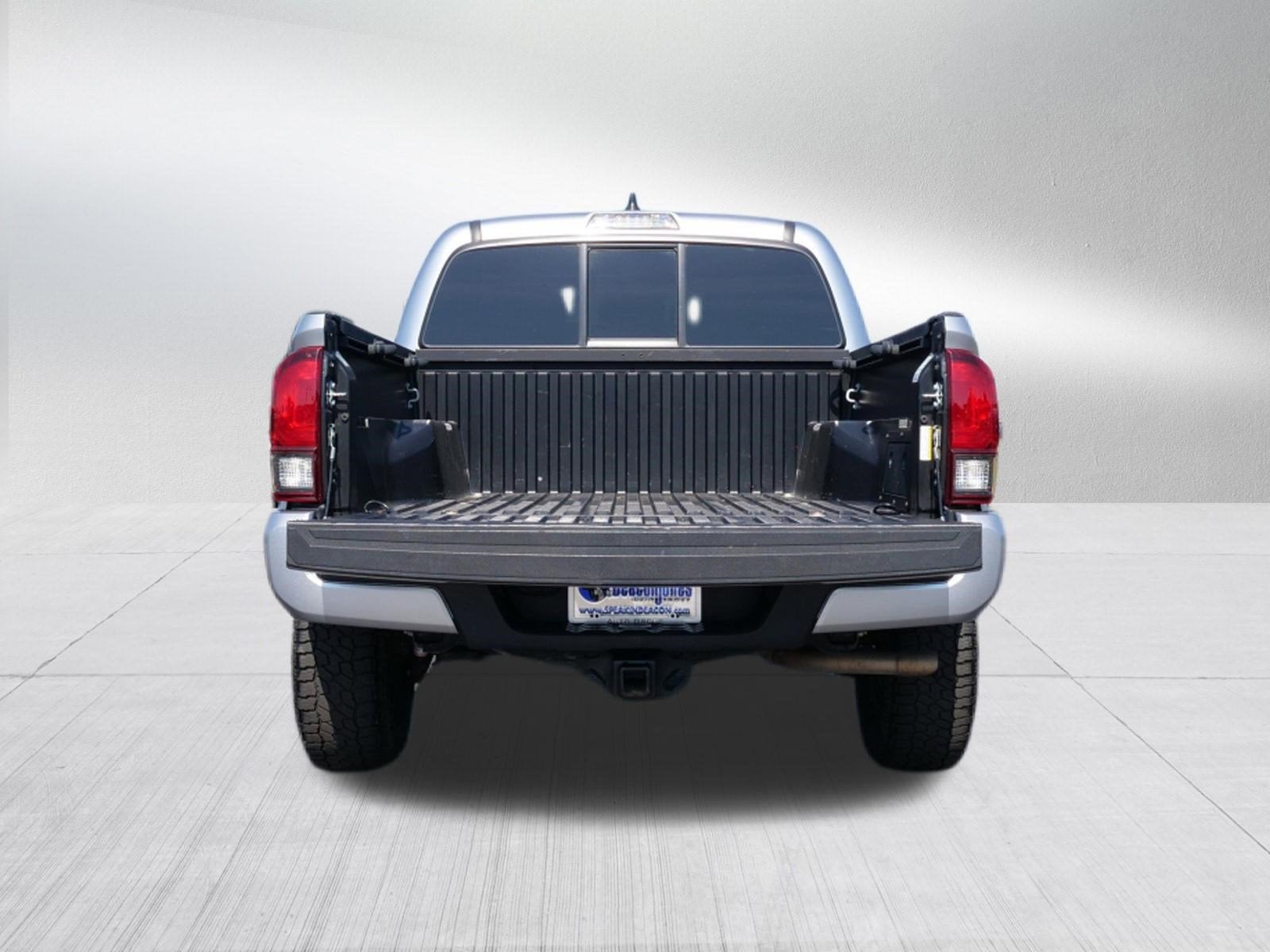 2022 Toyota Tacoma 4WD SR