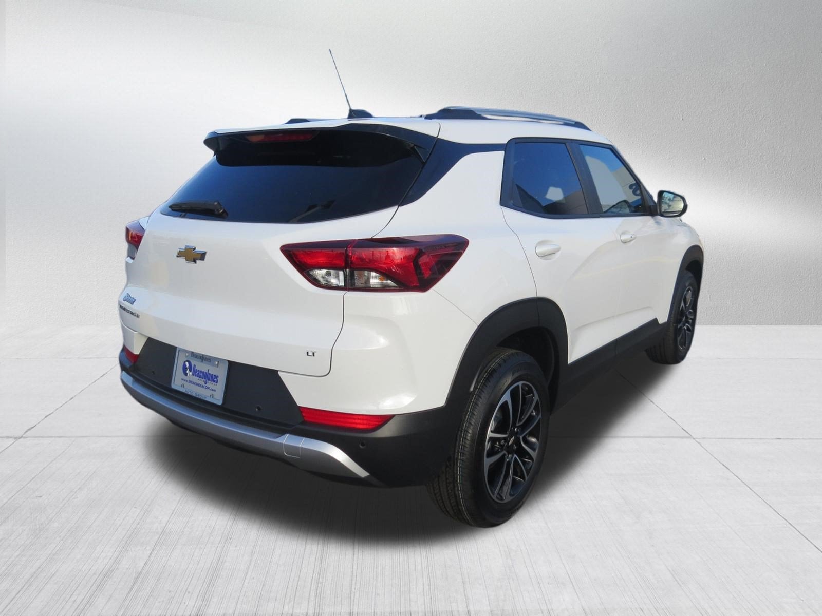 2026 Chevrolet Trailblazer LT - Photo 3