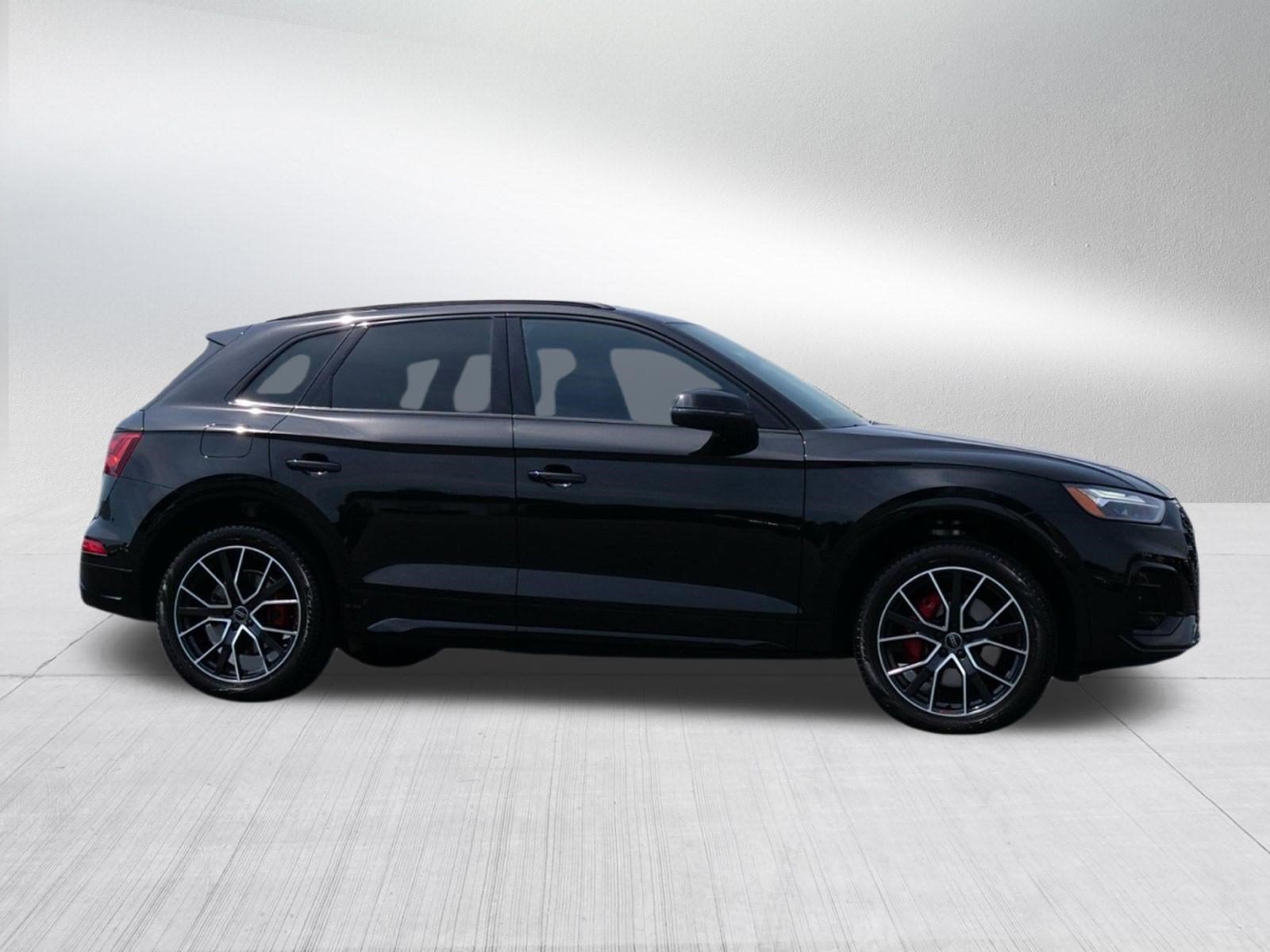 2025 Audi SQ5 Premium Plus