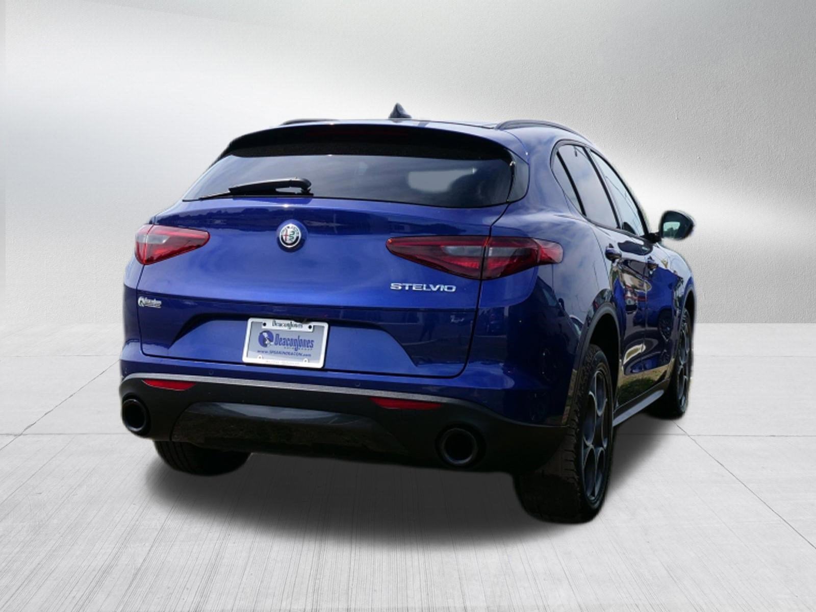 2023 Alfa Romeo Stelvio Sprint